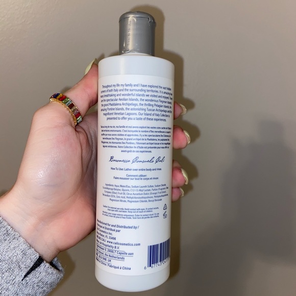 CALI cosmetics body wash - Picture 2 of 2